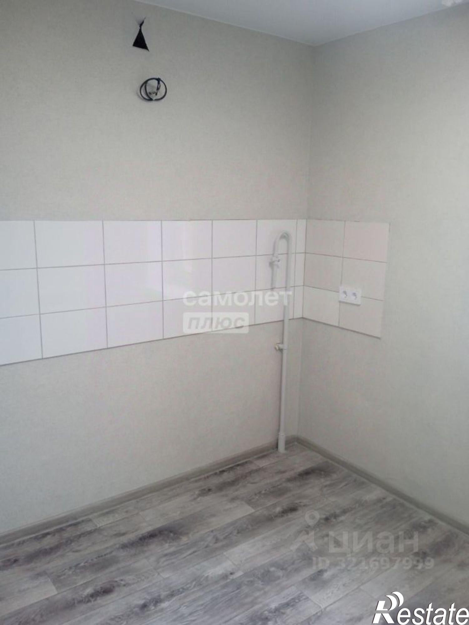 Купить квартиру за 2 950 000 рублей на Энгельс г., Колотилова ул., д.80