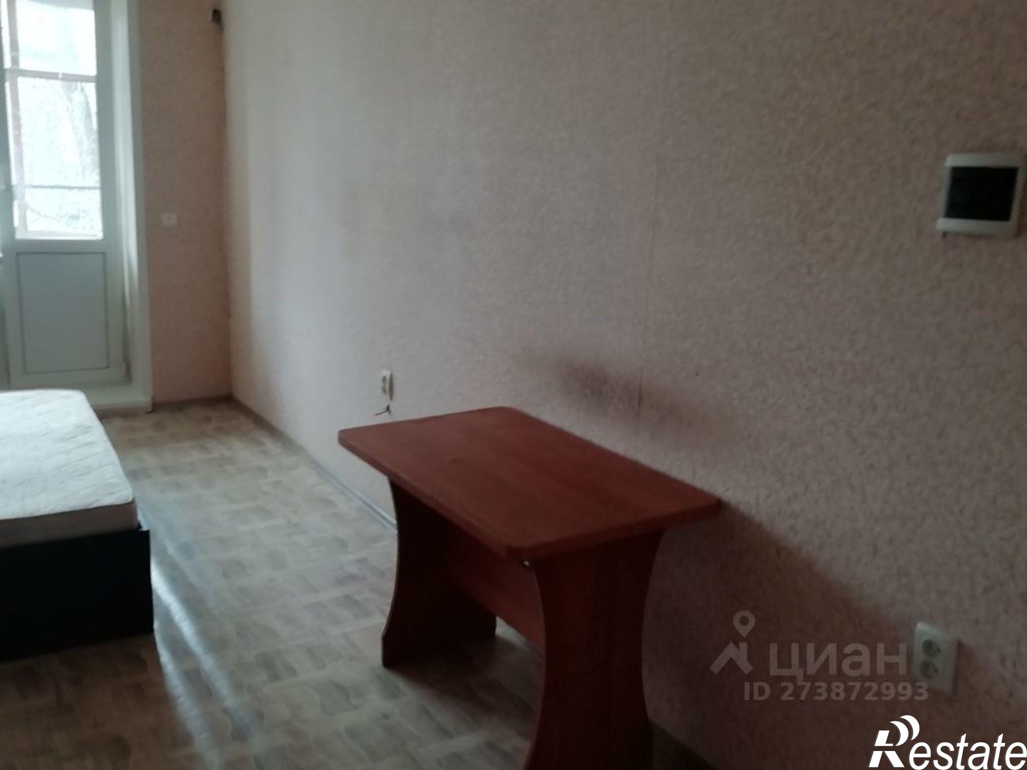 Сдать комнату за 5 000 рублей на Саратов, Заречная улица, 7