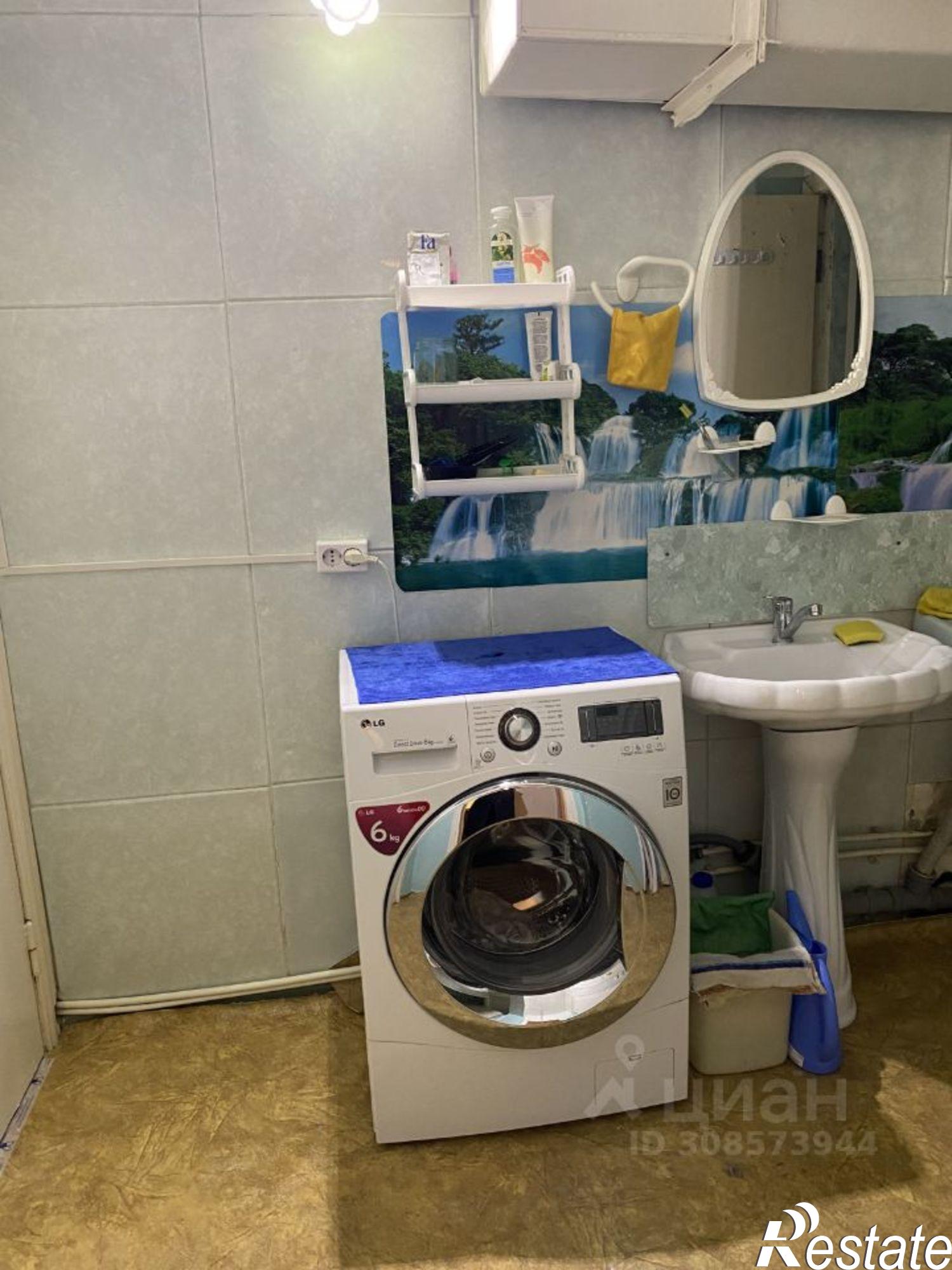 Сдать комнату за 10 000 рублей на Саратов, 5-й Соколовогорский проезд, 7к2