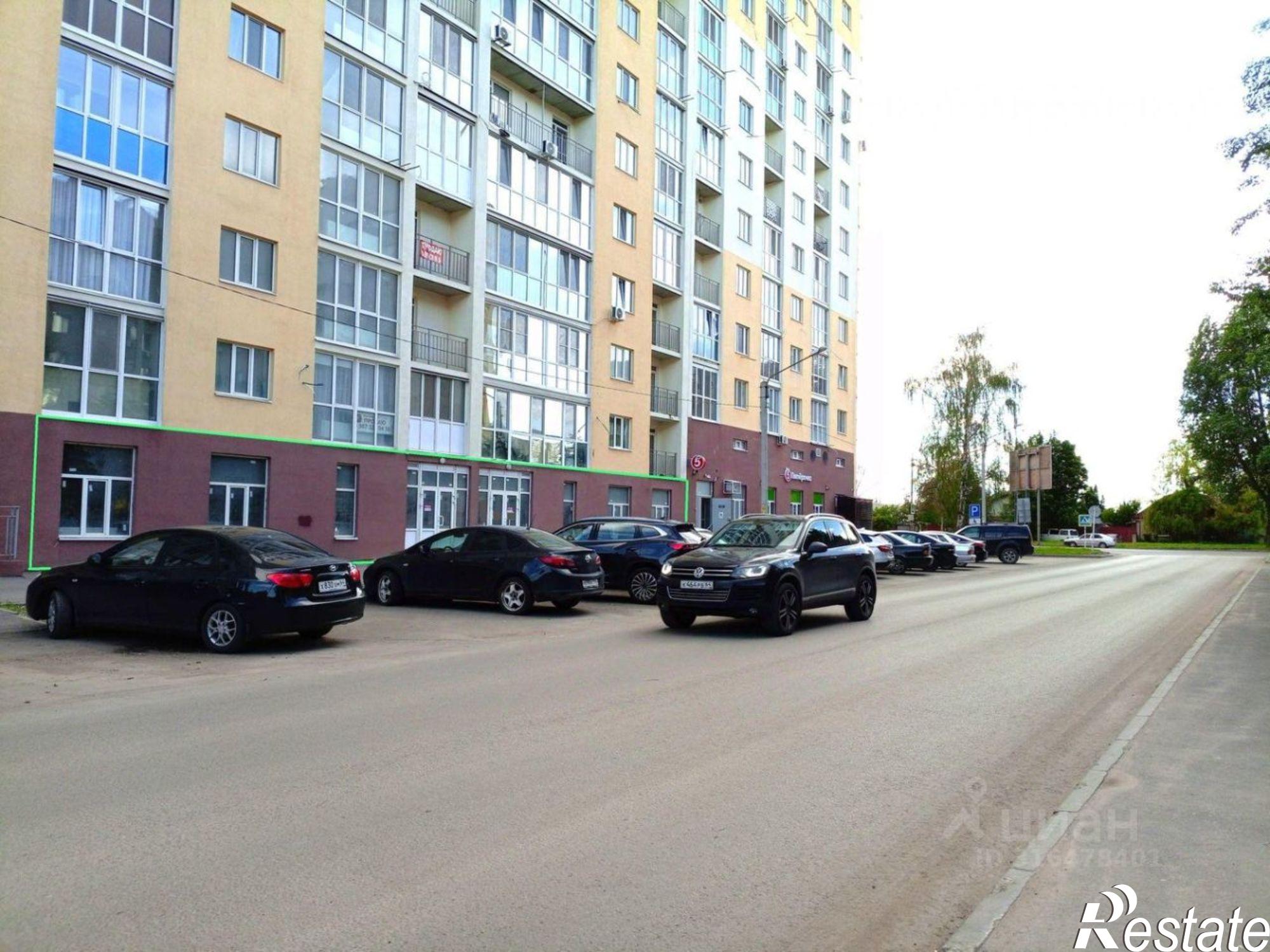 Сдать торговое помещение за 372 800 рублей на проспект Ф.Энгельса, 95Б