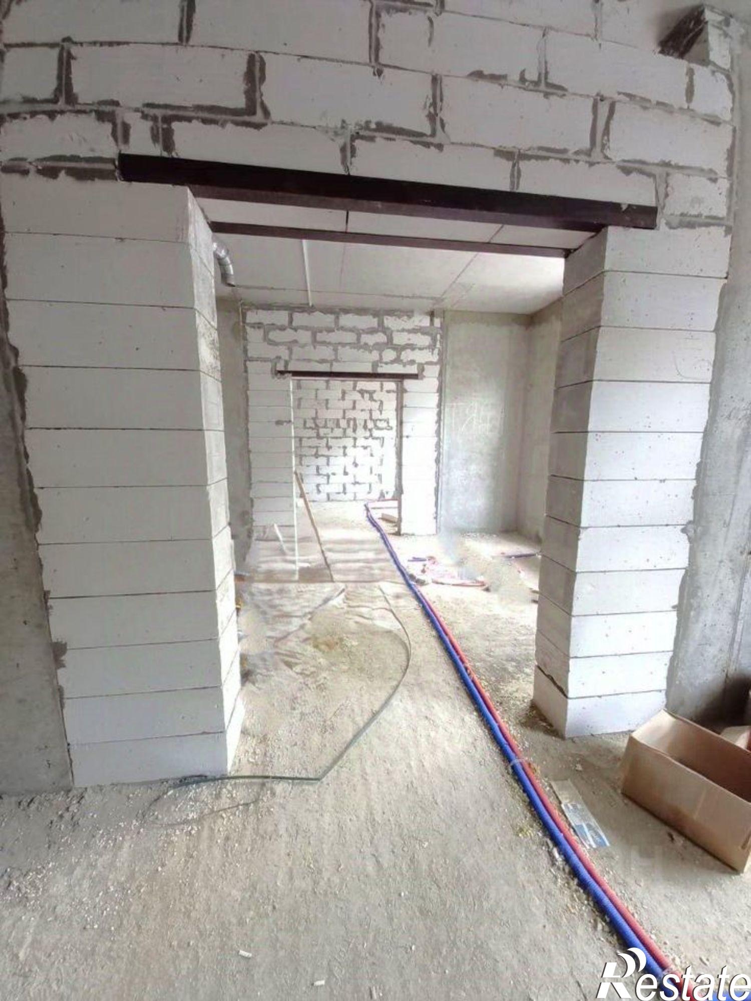 Сдать торговое помещение за 372 800 рублей на проспект Ф.Энгельса, 95Б