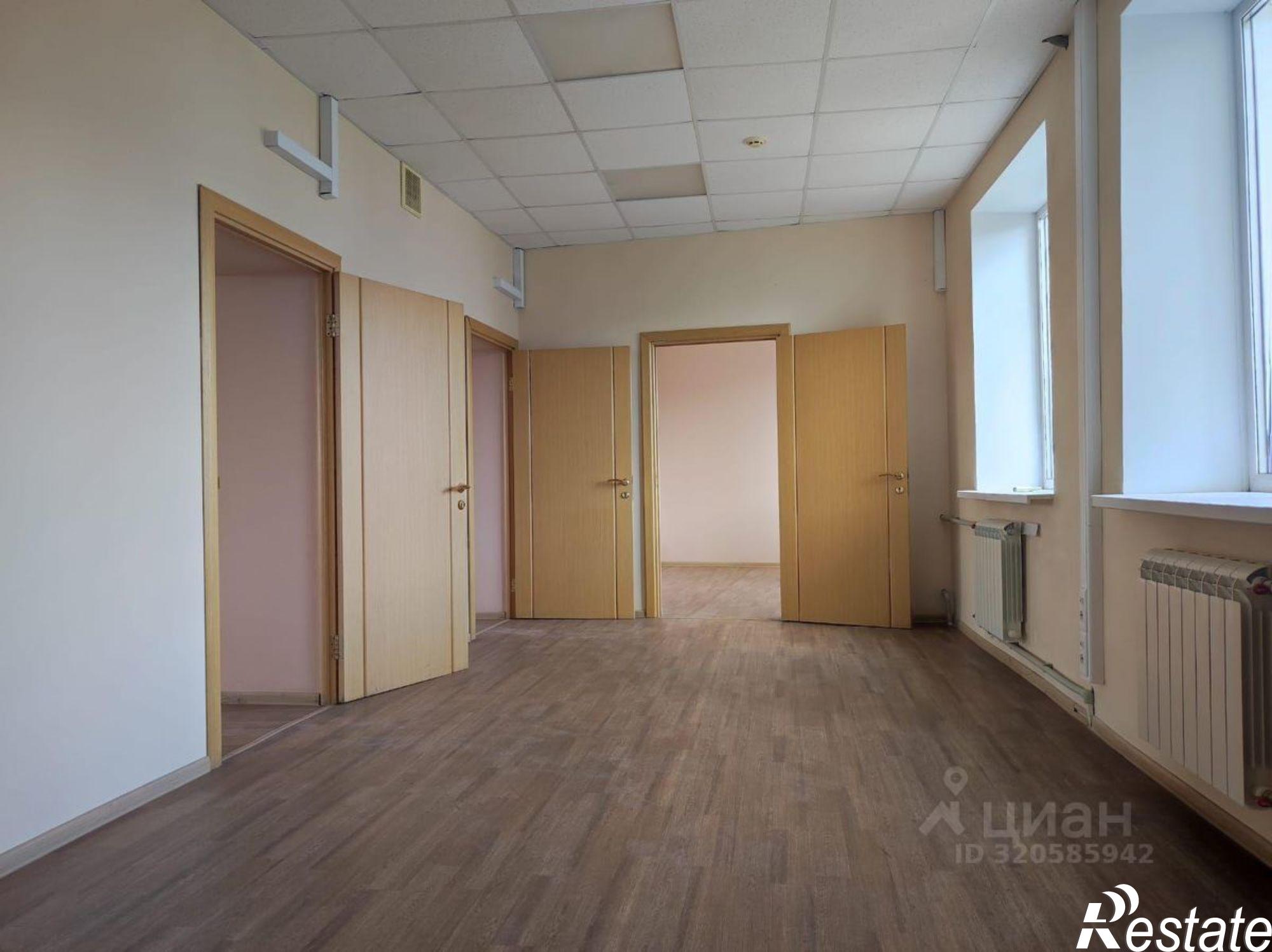 Сдать ОСЗ, отдельно стоящее здание за 707 850 рублей на проспект Строителей, 7А