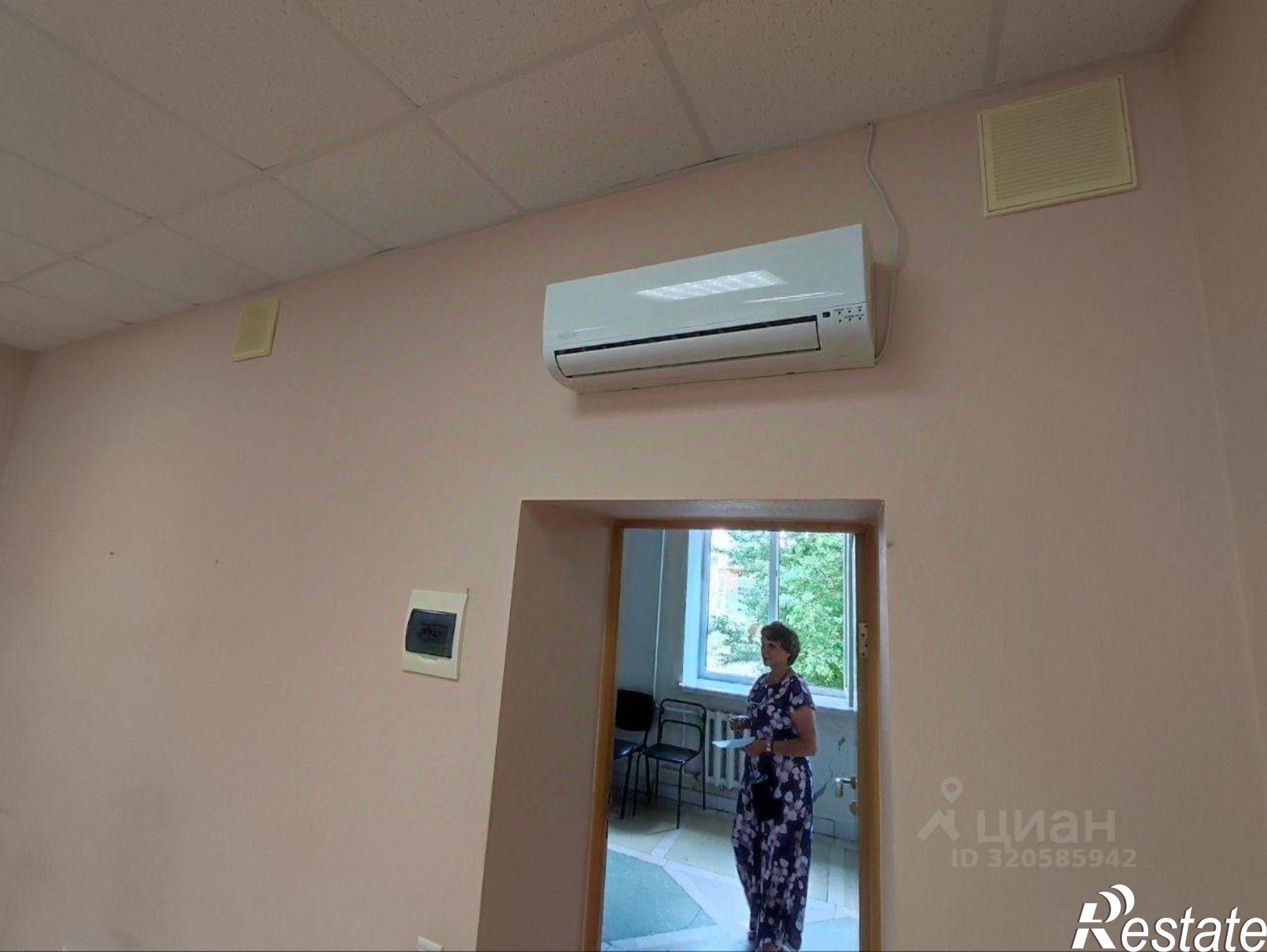 Сдать ОСЗ, отдельно стоящее здание за 707 850 рублей на проспект Строителей, 7А