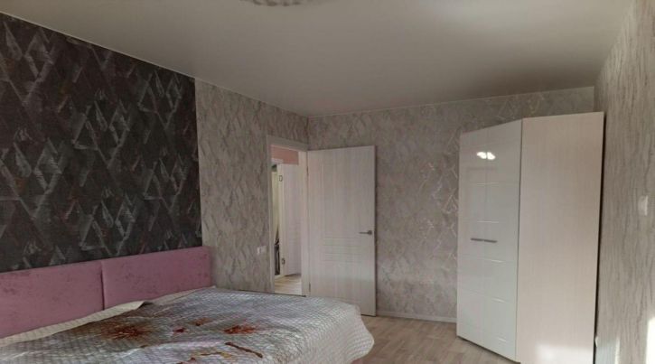 2-комн квартира в новом доме улица Энгельс-1