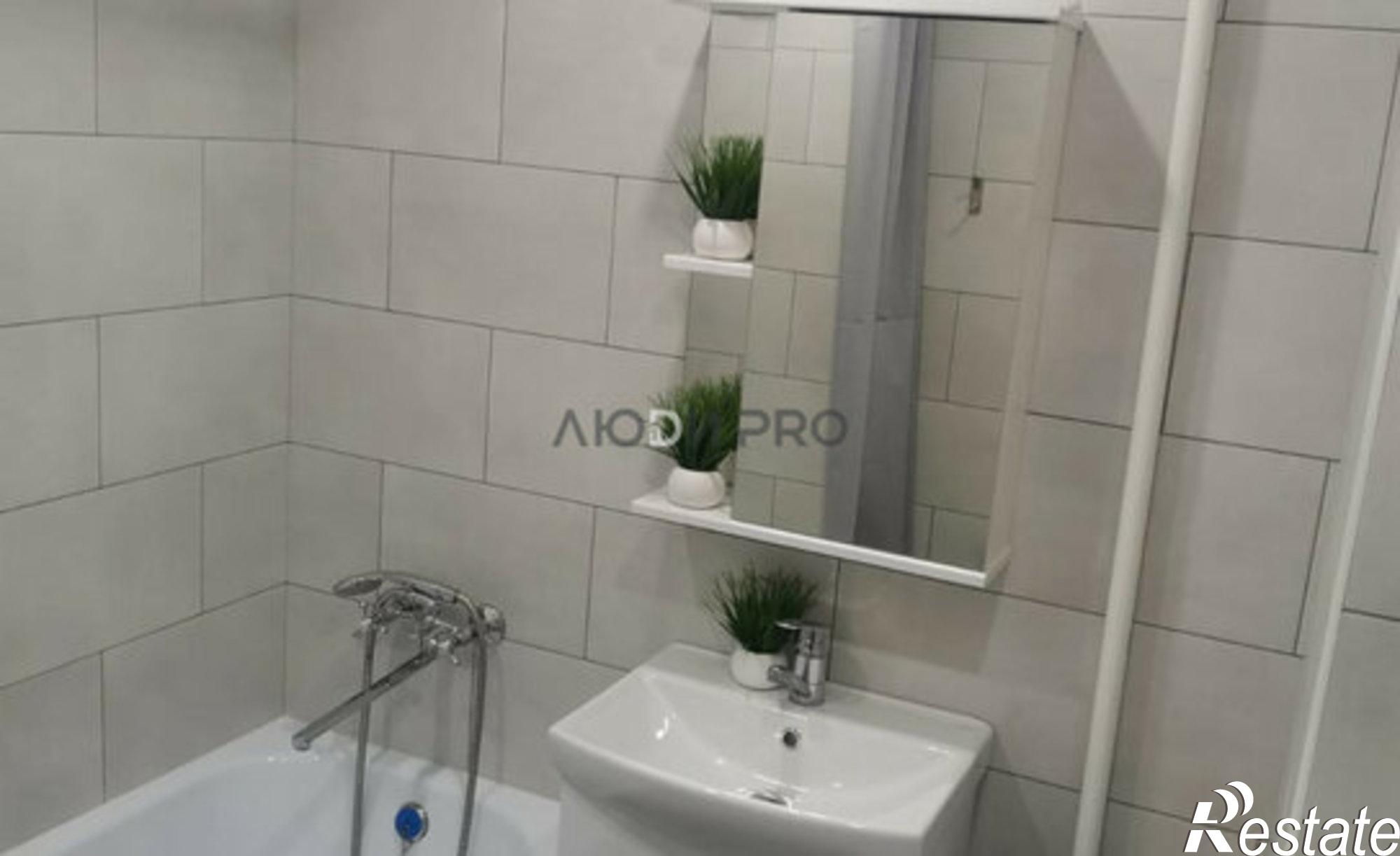 Купить квартиру за 2 830 000 рублей на улица Энгельс-1, 63