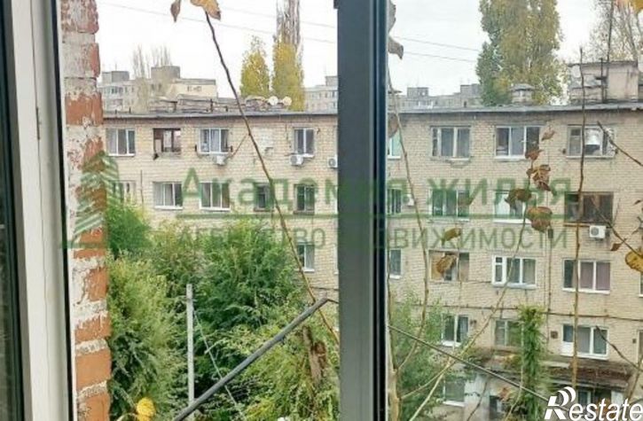 1-комн квартира улица Космонавтов, 12,  д. 12