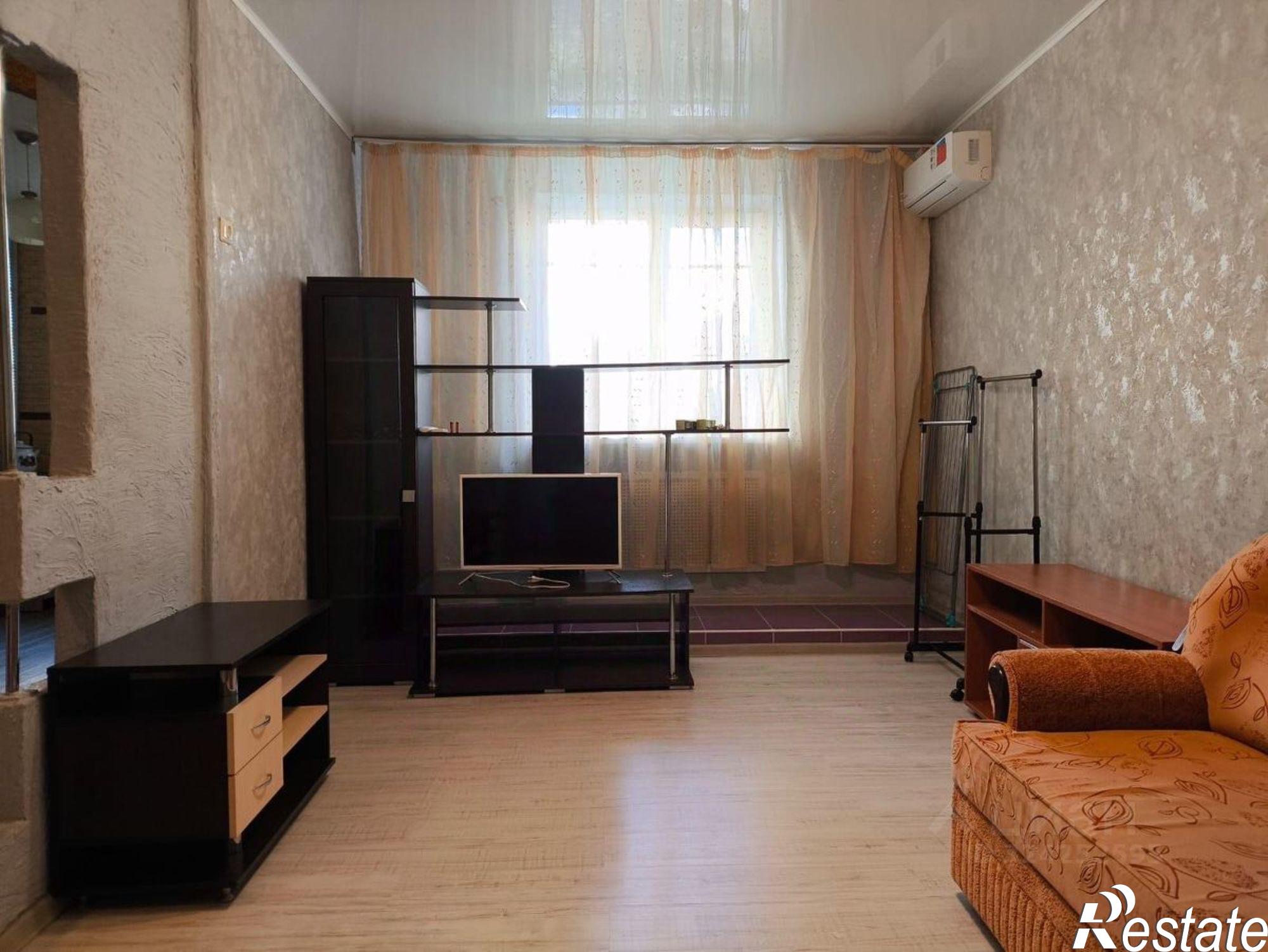 Сдать квартиру за 18 000 рублей на Саратов, улица имени А.В. Плякина, 1