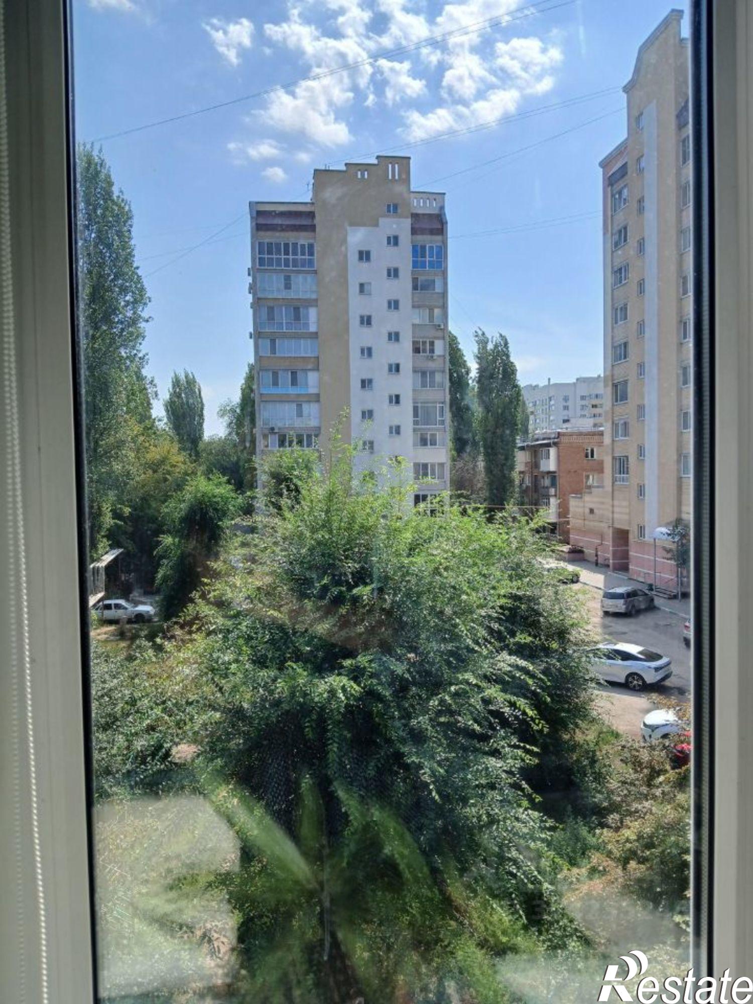 Сдать квартиру за 16 000 рублей на ул Максима Горького, 35