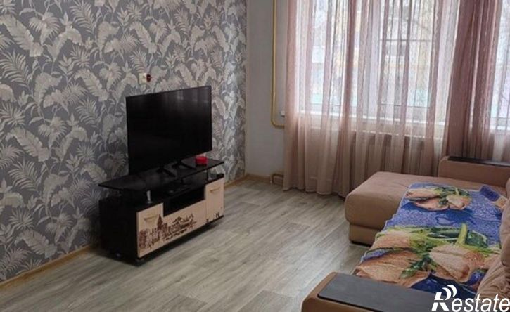 2-комн квартира Полтавская улица, 62,  д. 62