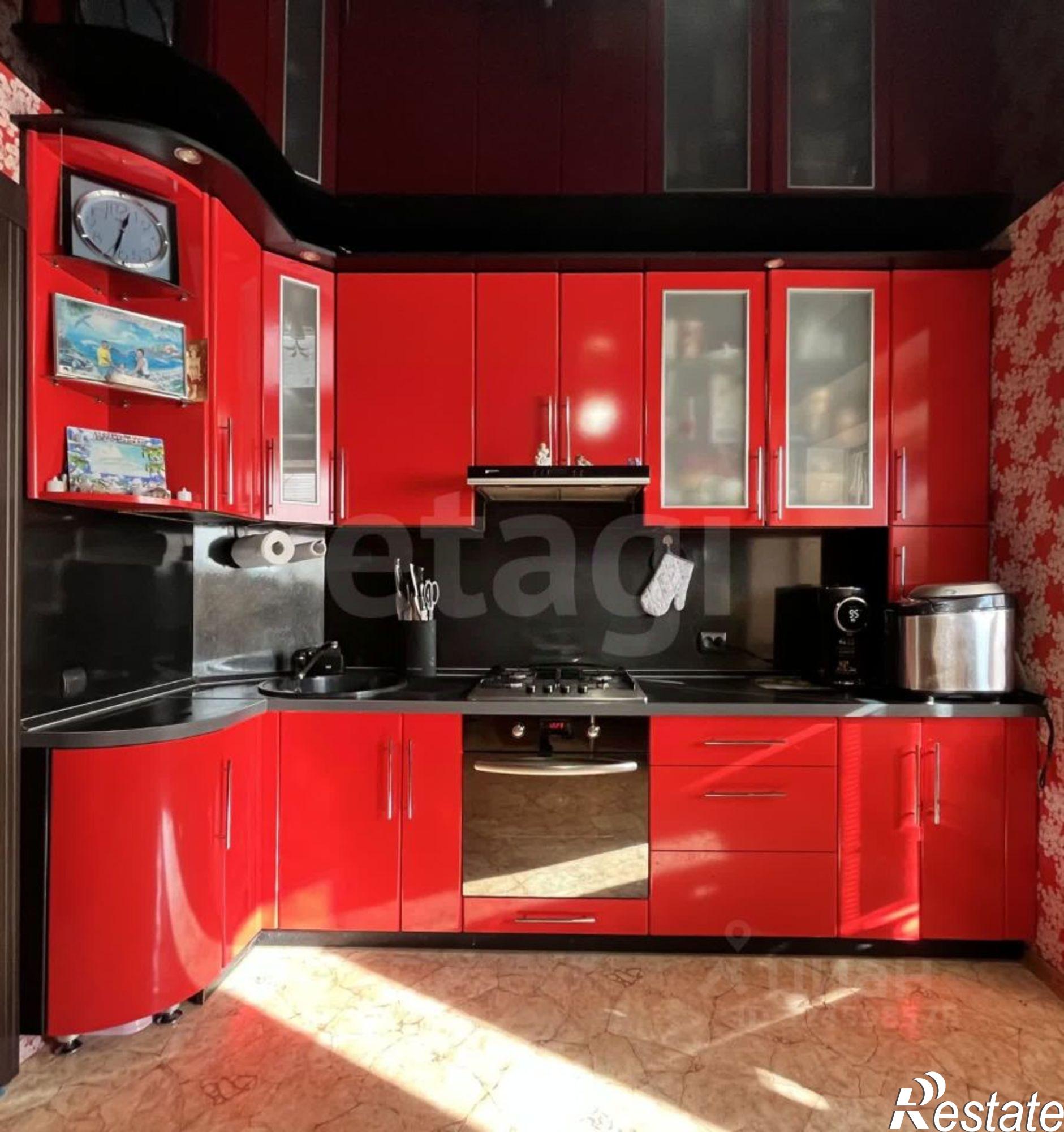 Купить квартиру за 5 390 000 рублей на Энгельсский район