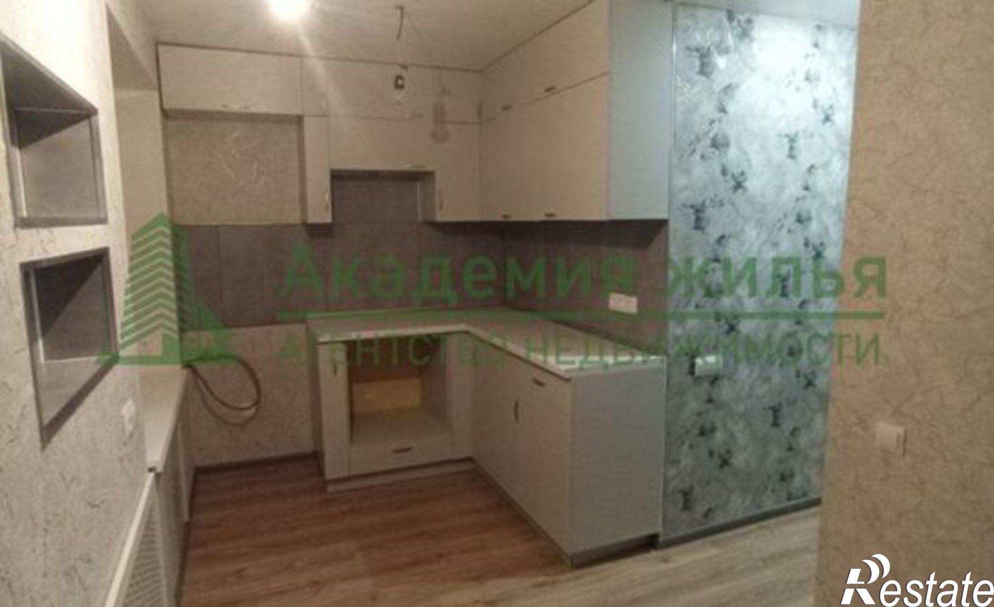 Купить квартиру за 2 950 000 рублей на Энгельс, Молодёжная улица, 7