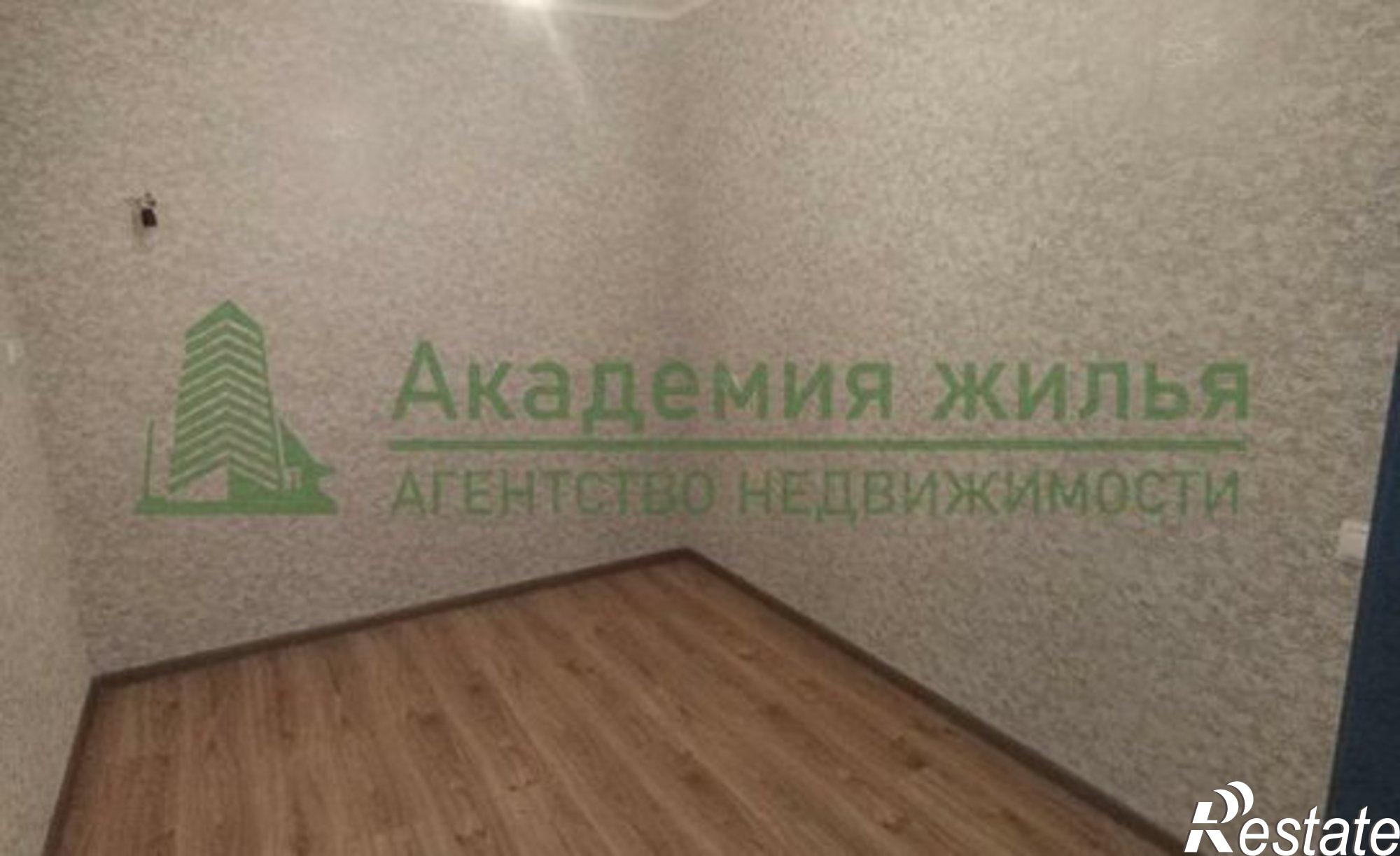 Купить квартиру за 2 950 000 рублей на Энгельс, Молодёжная улица, 7