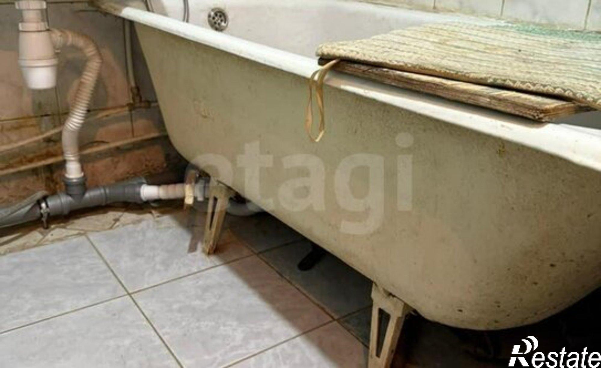 Купить квартиру за 3 000 000 рублей на 1-й микрорайон, 2