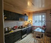 3-комн, 63кв м, этаж 5/9 ул Братьев Захаровых, 10