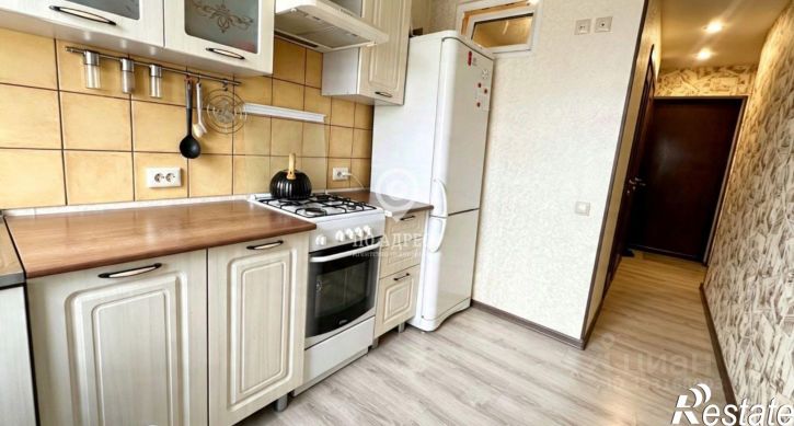 1-комн квартира Саратов, площадь имени Г.К. Орджоникидзе, 11А