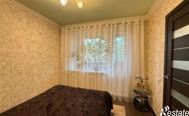 3-комн квартира Саратов, Весенняя улица, 4/6